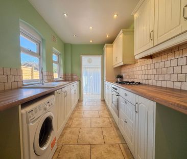 2 bed terraced house to rent in Henry Street, Kenilworth, CV8 - Photo 1