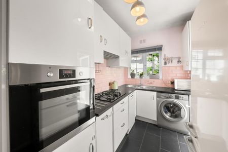 2 bedroom maisonette to rent - Photo 3