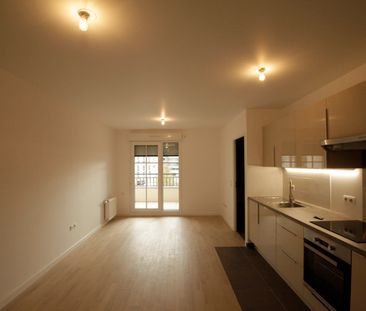Location Appartement 2 pièces 45m² CLAMART 92140 - Photo 2
