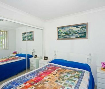 LAKESIDE LIVING!! - Photo 3