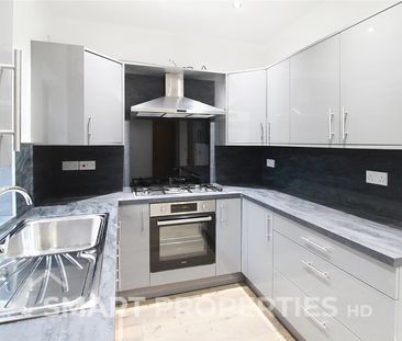 Waterloo Rise, Waterloo, Huddersfield - Photo 1