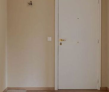 Appartement te huur in Ukkel voor € 1.800 met 3 slaapkamers - Photo 4