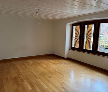 Cressier/NE: Très spacieux appartement dans centre historique - Photo 5
