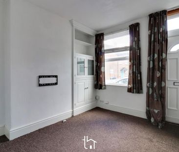 2 bedroom terraced house to rent - Photo 4