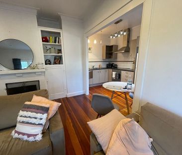 2 Bedroom Apartment - Photo 3