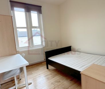 2 Bedroom Flat - Photo 6