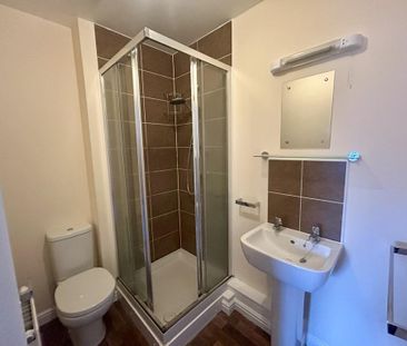 2 bedroom flat to rent - Photo 4