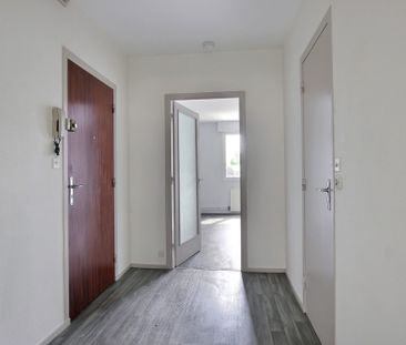 Location Appartement 1 pièce 39m² CLERMONT FERRAND 63000 - Photo 3