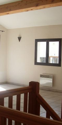 Location Appartement 3 pièces 75m² ISTRES 13800 - Photo 1