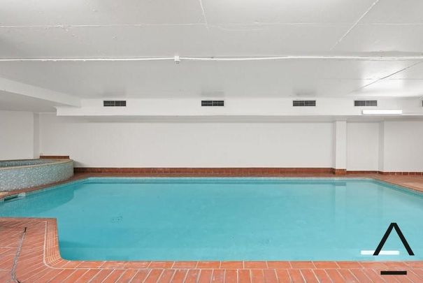 Bright Studio Apartment in Prime Potts Point Location - Photo 1