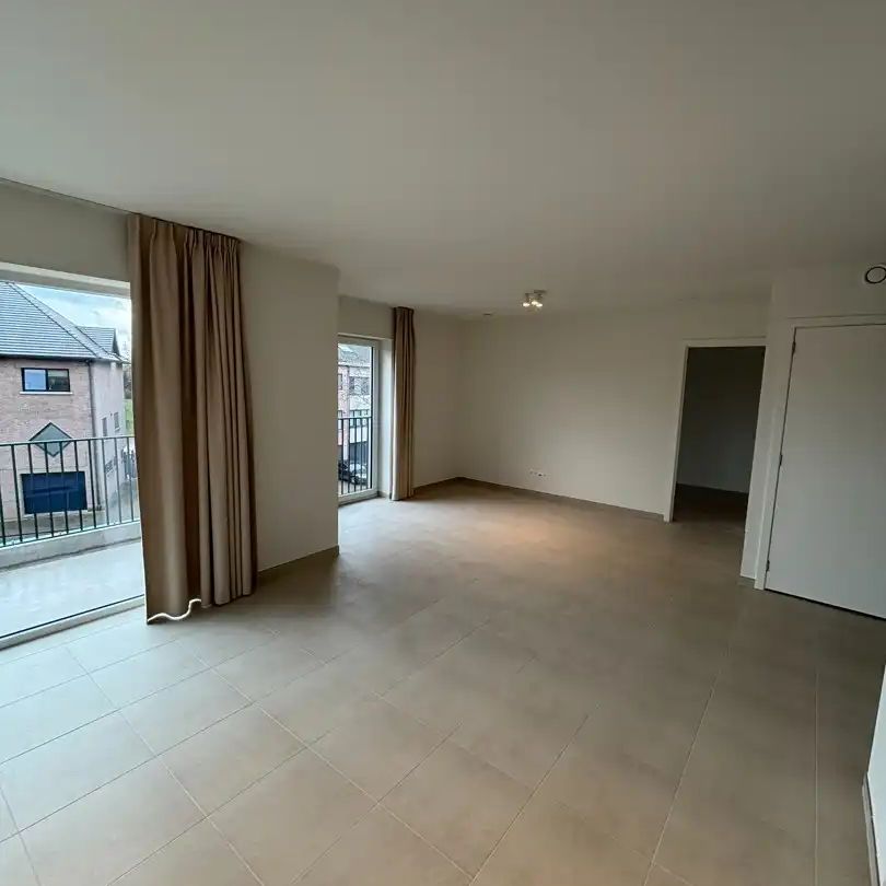 Eerste bewoning: Stijlvol en zorgeloos huren in het hart van Koningslo - Photo 1
