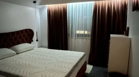 Apartament, 3 camere semidecomandat, 80 mp, Podul de Fier, de inchiriat, Little Texas, Cod 161041 - Fotografie 3