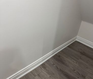 For Lease - 13 Leadenhall Rd ( Bsmt ) Road, Brampton, Ontario - Photo 4