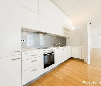 Exklusives Altbaujuwel Nähe Karlsplatz & Naschmarkt - Stilvolle 3-Zimmer-Wohnung mit Loftcharakter in Bestlage des 4. Bezirks - 4. Liftstock - Foto 2