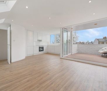 Golders Green Road, London, NW11 - Photo 6