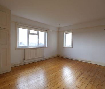 5 bedroom detached house to rent - Photo 1