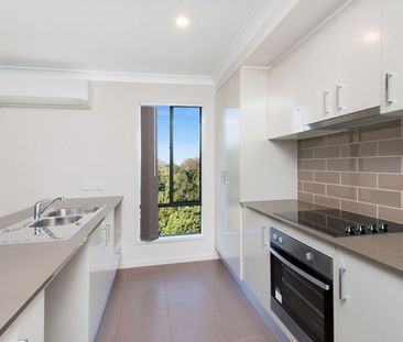 Modern Family Home with Space and Comfort - Photo 3