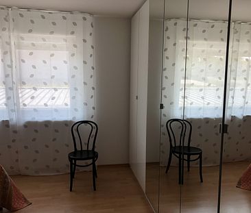 Gomaringen: Sehr gepflegte 4 Zimmer-Wohnung im 3-Familienhaus - Foto 3