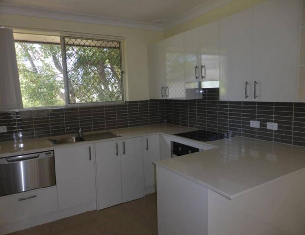 2 Bedroom Unit in Tasman Lodge - Photo 1