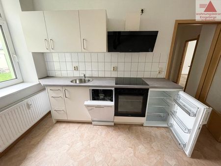 Großzügige 2-Raum-Wohnung mit Einbauküche in ruhiger Lage! - Photo 2