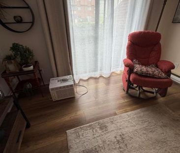 1 CH - 1 SDB - L'Ancienne-Lorette - $995 /mo - Photo 3