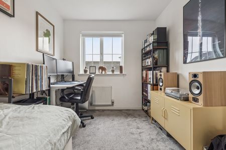 3 Bed End Terrace, Birchfield Drive, G14 - Photo 4