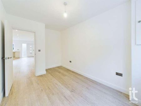 Fairacres Road, High Lane, Stockport, SK6 - Photo 4