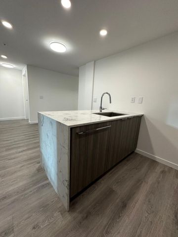 New Condo in Central Surrey - Photo 2