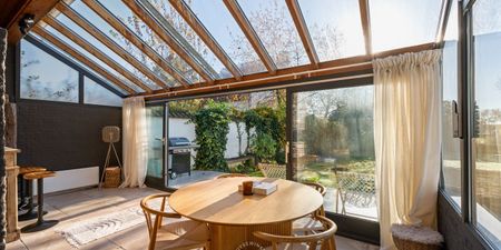 Villa te huur in Bachte-Maria-Leerne voor € 2.550 met 4 slaapkamers - Photo 2