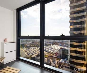 Fully Furnished 1 Bedroom 1 Bathroom @Melbourne CBD - Photo 3