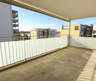 Grosszüge, helle Wohnung mit grossen Balkonen - Foto 3