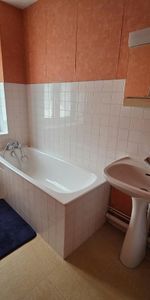 Location Appartement 2 pièces Meublé 41m² LE CREUSOT 71200 - Photo 4