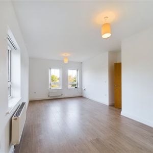 Regatta Place, Maidenhead Regatta Place, Maidenhead - Photo 3