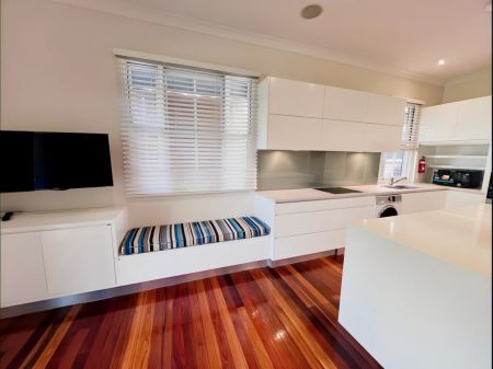 99 Munro St, Brisbane - Photo 2