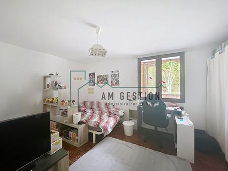 Location Maison 5 pièces 130m² - Photo 4