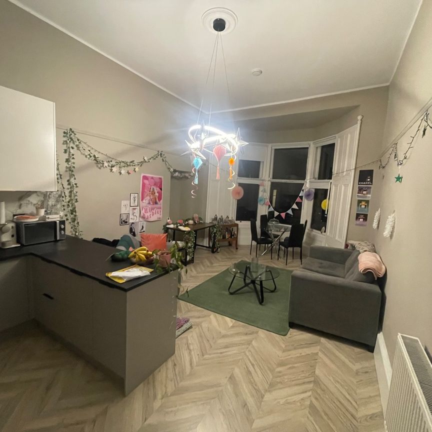Room in a Shared Flat, Vinicombe Street, G12 - Photo 1