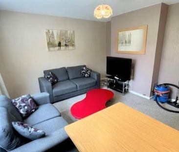 5 bedroom house to rent - Photo 2