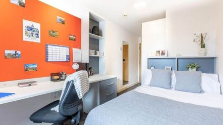 Room in a Shared House, Beaverbank Place, EH7 - Photo 2