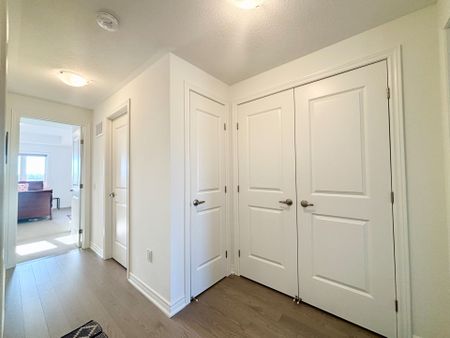 For Lease - 103 Picardy Drive, Hamilton, Ontario - Photo 4