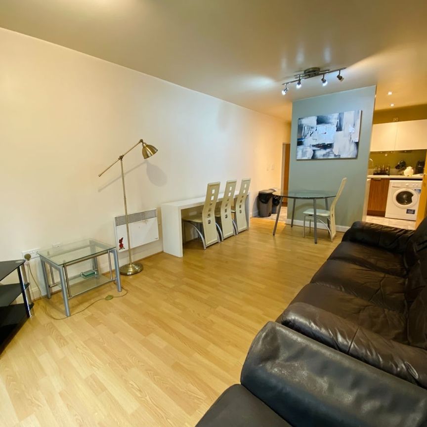 1 Bed Flat, Southside, B5 - Photo 1