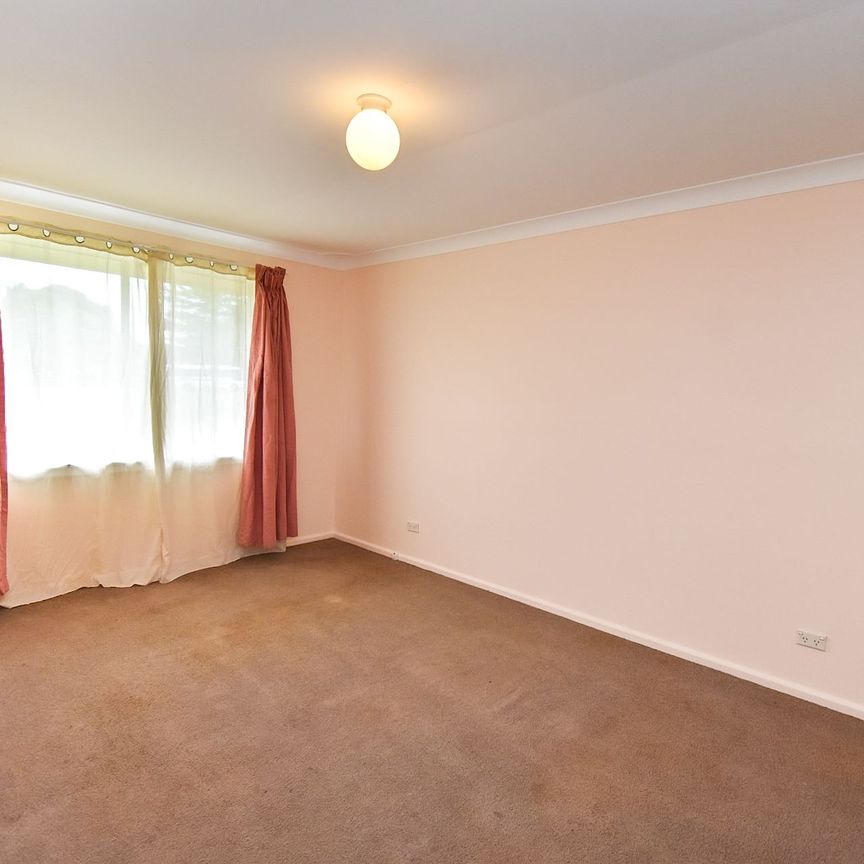 6 Torrens Street, Blayney. - Photo 1