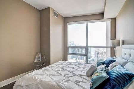 For Lease - 219 Fort York Boulevard Unit# LPH 3702, Toronto, Ontario - Photo 3