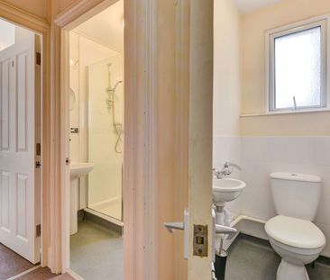 Whippingham Road Room 7 - Photo 6