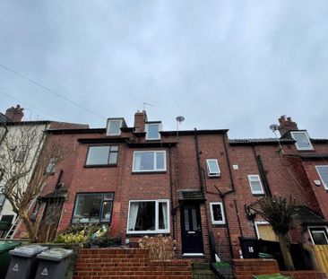 3 bedroom terraced house to rent - Photo 1