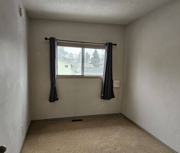 73 Dalton Bay Northwest, Calgary - Photo 6