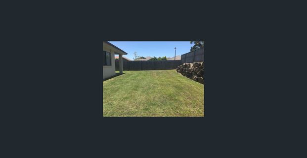 Four Bedroom Family Home in North Lakes! - Photo 1