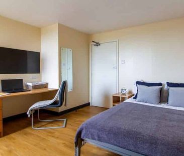 Silver Room - Photo 6