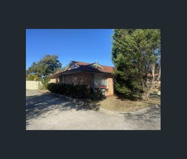 Neat & Tidy Two-Bedroom Villa - Photo 2