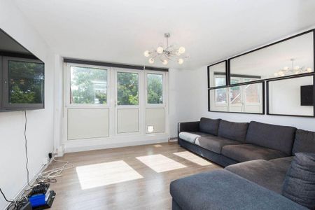 3 bedroom apartment to rent - Photo 4