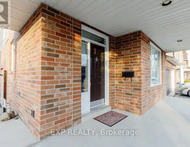 194 WILLOW CREEK CIRCLE | 194 WILLOW CREEK CIRCLE, Ottawa - Photo 1